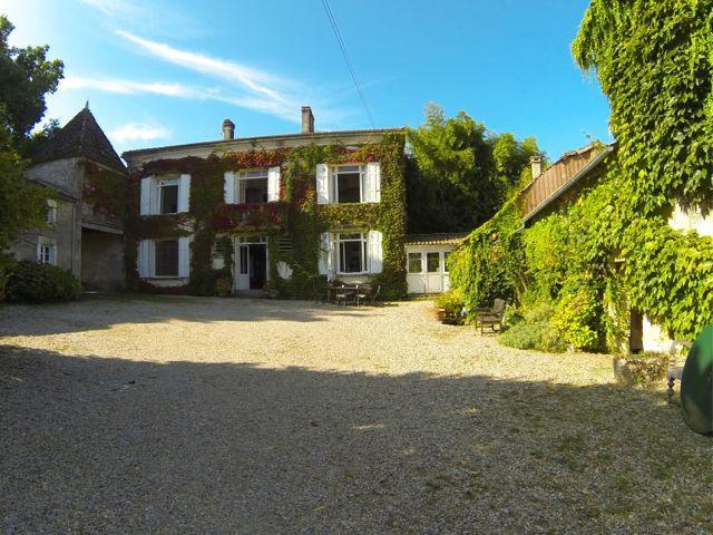 Chateau Fayolle-Luzac Hotel Fougueyrolles Buitenkant foto